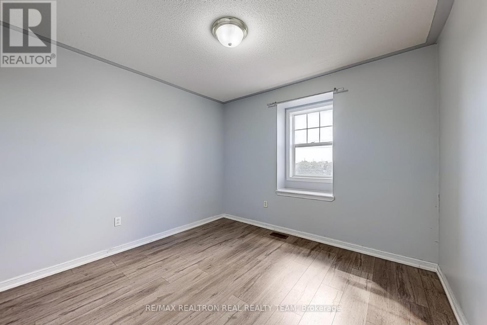 Photo 23 of Unit B 1 8892 Sheppard Avenue E, Toronto ON