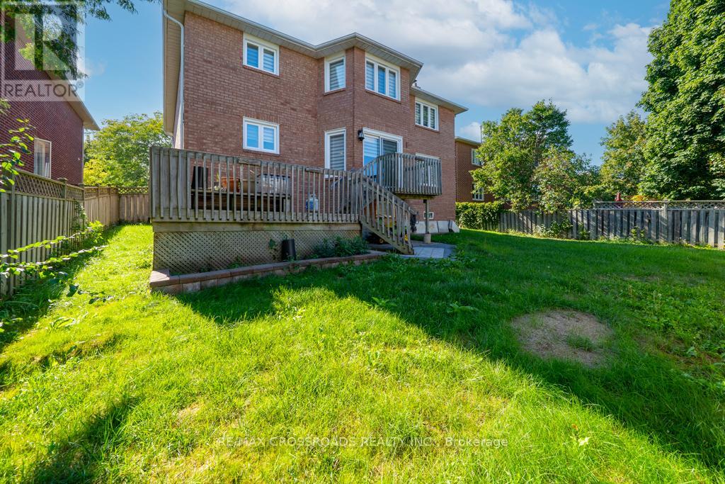 Photo 27 of 15 Leah Crescent, Ajax ON