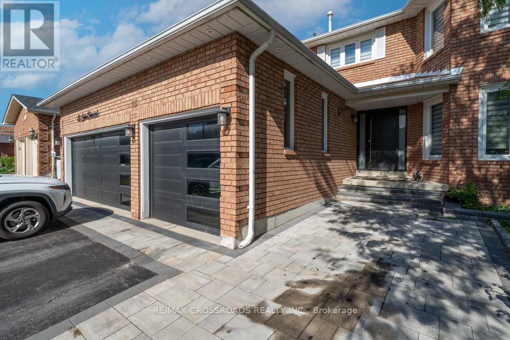 Photo 5 of 15 Leah Crescent, Ajax ON