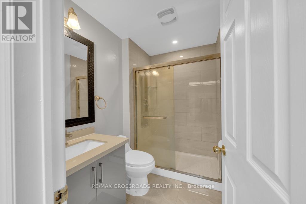 Photo 20 of 15 Leah Crescent, Ajax ON