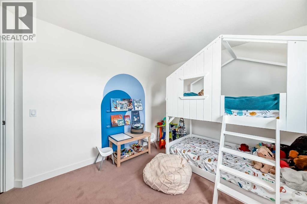 Photo 21 of 60 Sunlake Road Se, Calgary AB