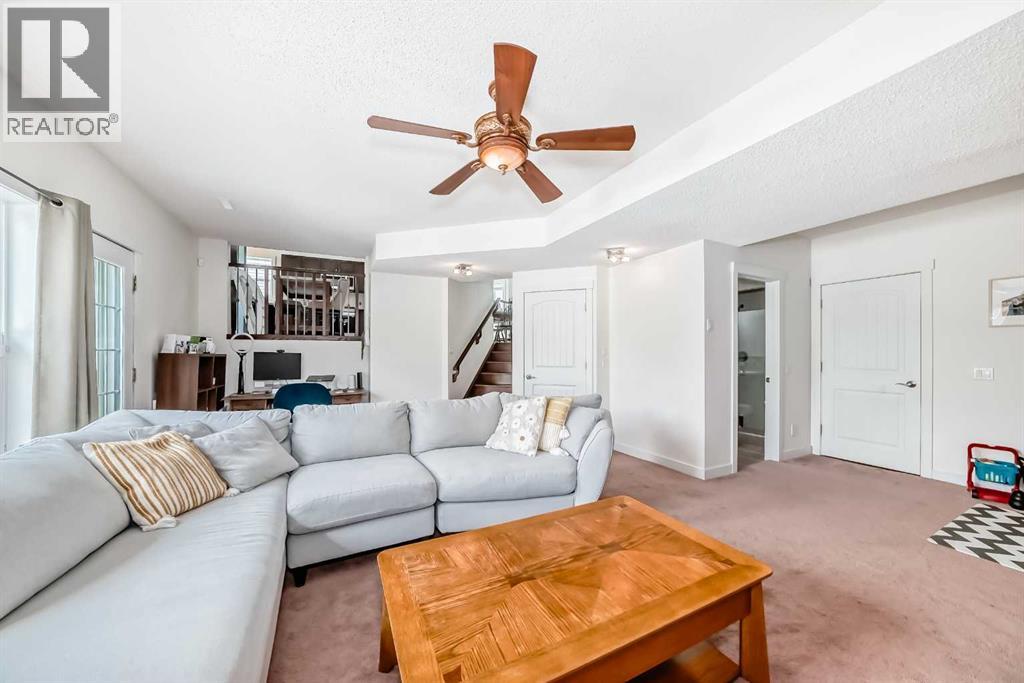 Photo 28 of 60 Sunlake Road Se, Calgary AB