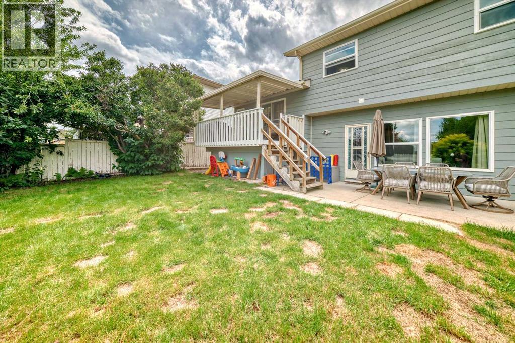 Photo 46 of 60 Sunlake Road Se, Calgary AB