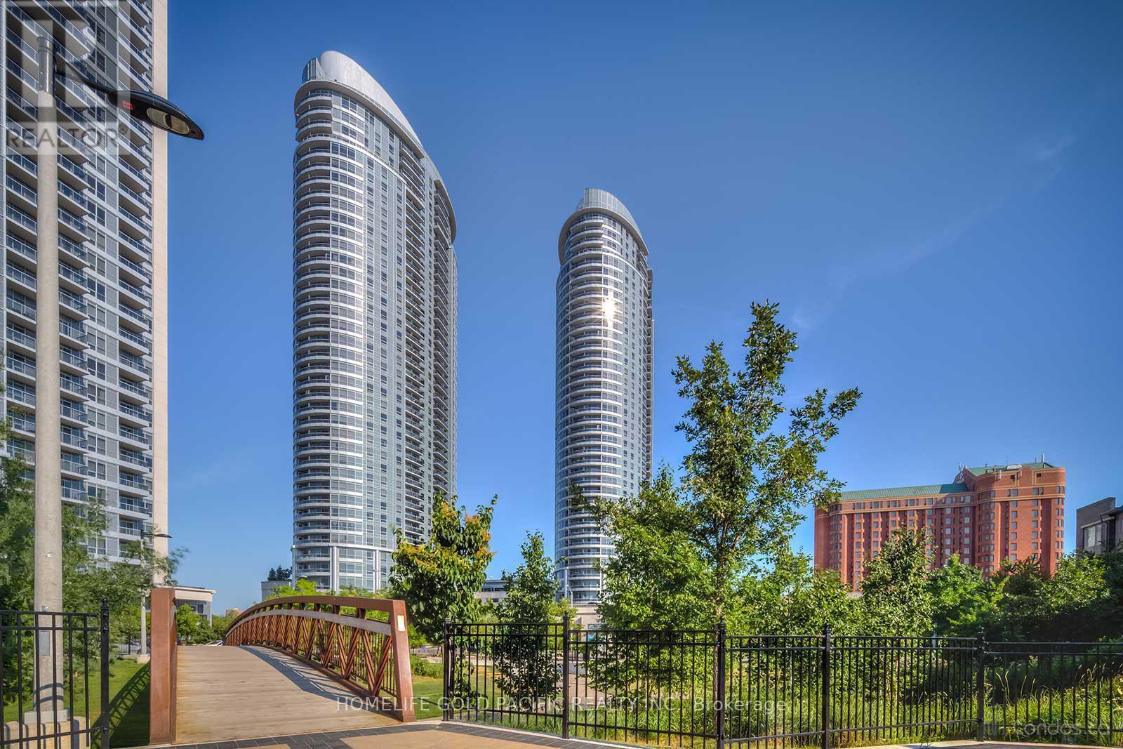 Photo 1 of 1305 125 Village Green Square, Toronto ON