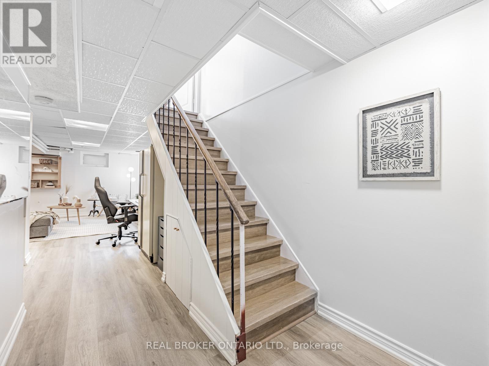 Photo 21 of 20 30 Dundalk Drive, Toronto ON