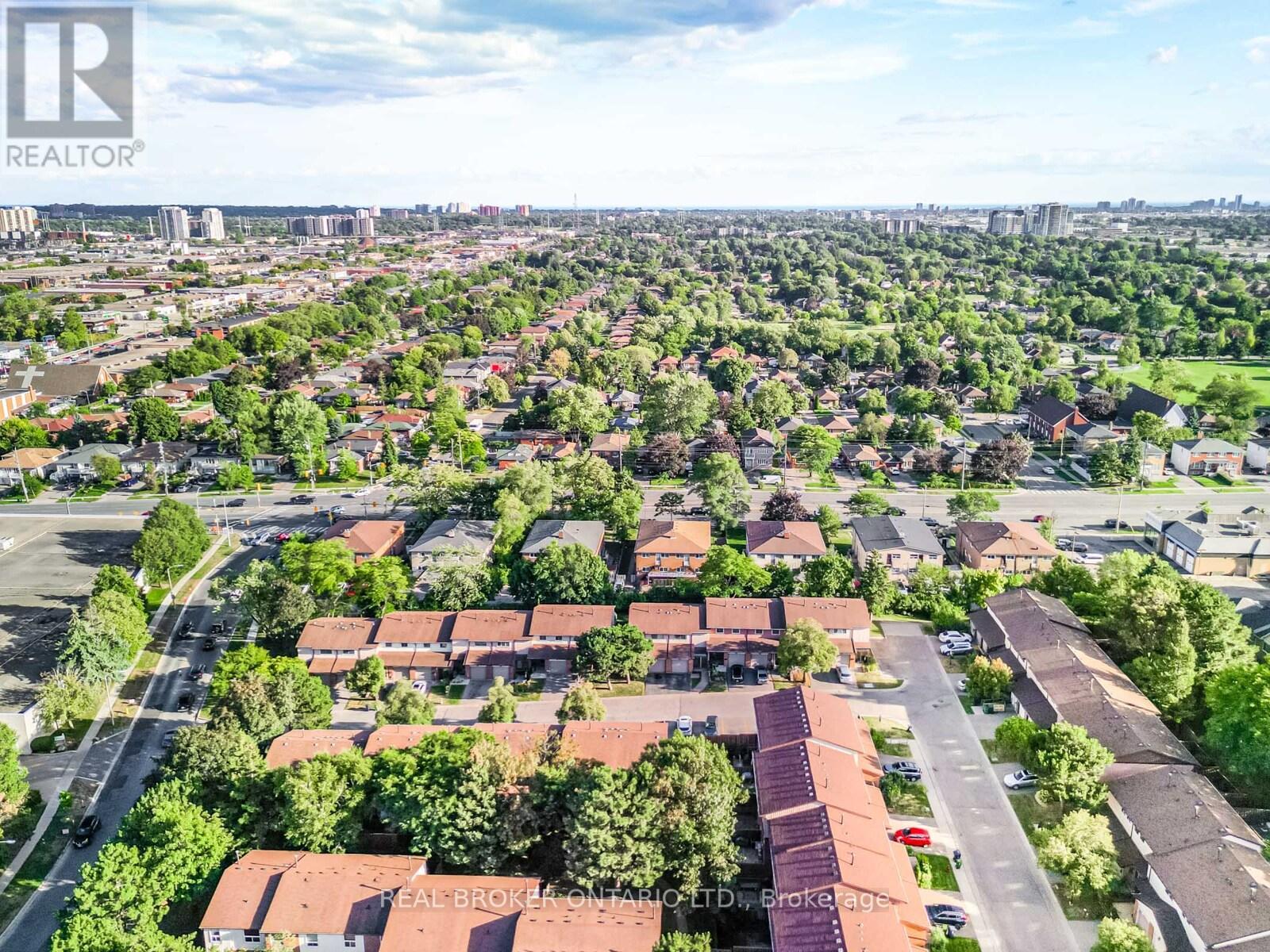 Photo 34 of 20 30 Dundalk Drive, Toronto ON