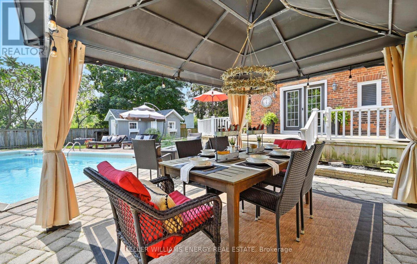 Photo 39 of 27 Columbus Road E, Oshawa ON