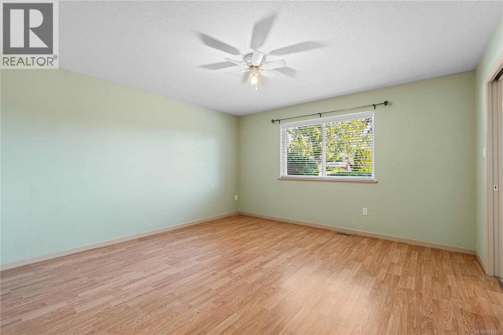 Photo 16 of 1067 Yellowbrick Rd, Parksville BC