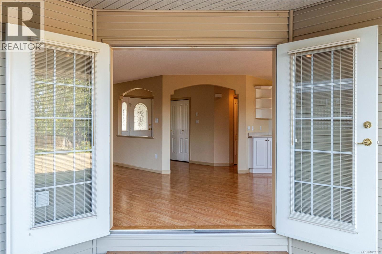 Photo 25 of 1067 Yellowbrick Rd, Parksville BC