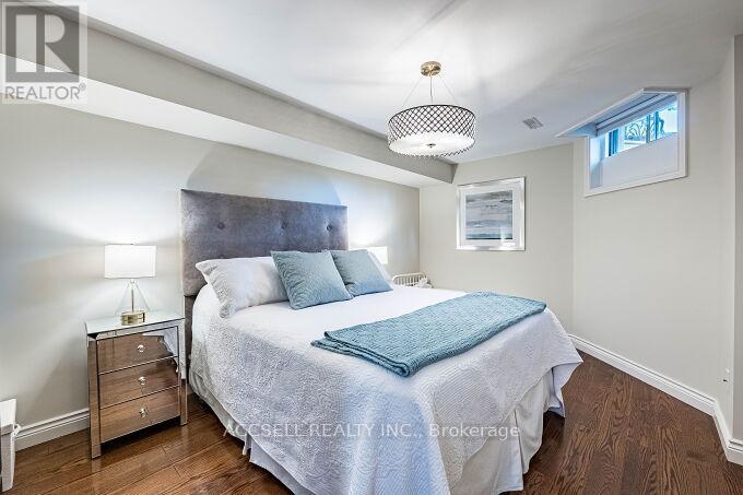 Photo 38 of 6785 Snow Goose Lane, Mississauga ON