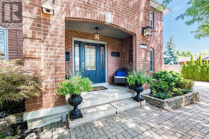 Photo 4 of 6785 Snow Goose Lane, Mississauga ON