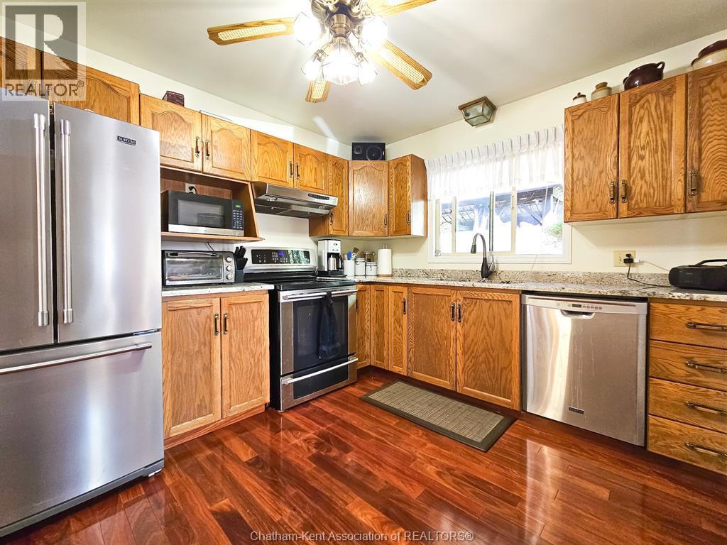 Photo 15 of 8 Lancefield Place, Chatham ON
