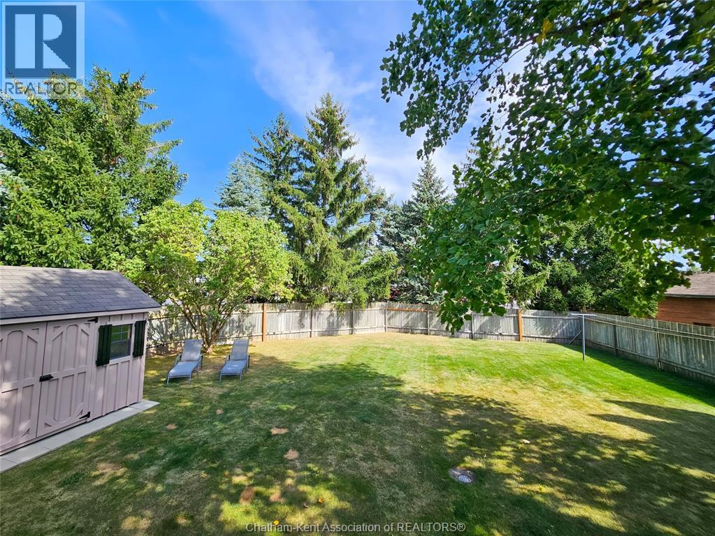 Photo 46 of 8 Lancefield Place, Chatham ON