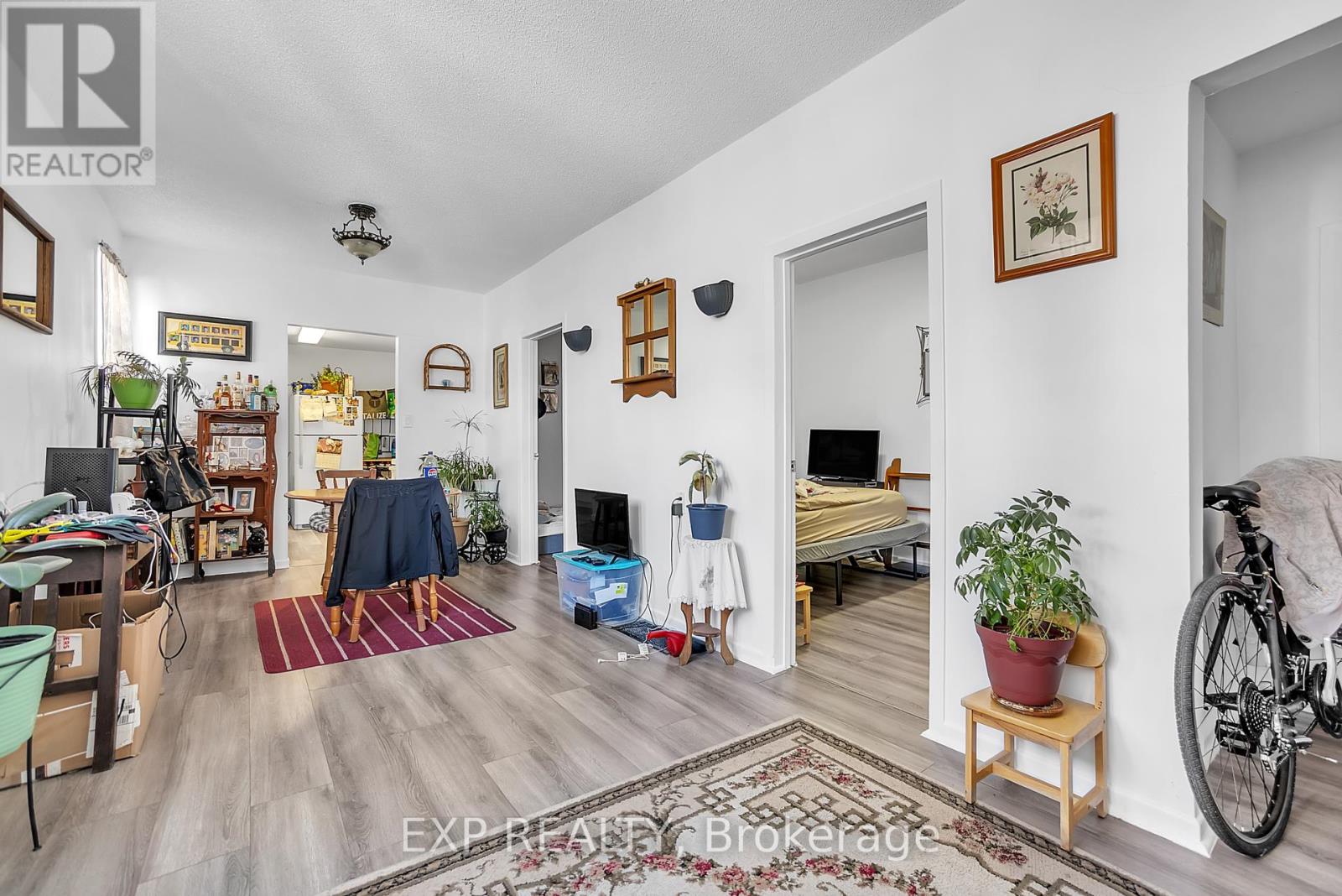 Photo 18 of 147 Victoria Avenue, Belleville ON