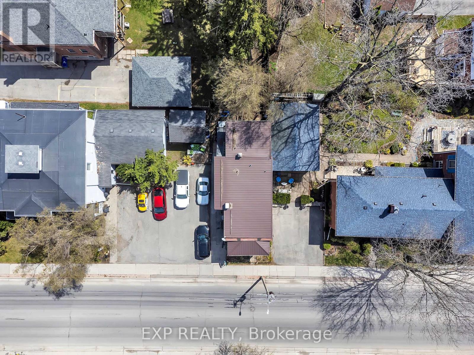 Photo 25 of 147 Victoria Avenue, Belleville ON