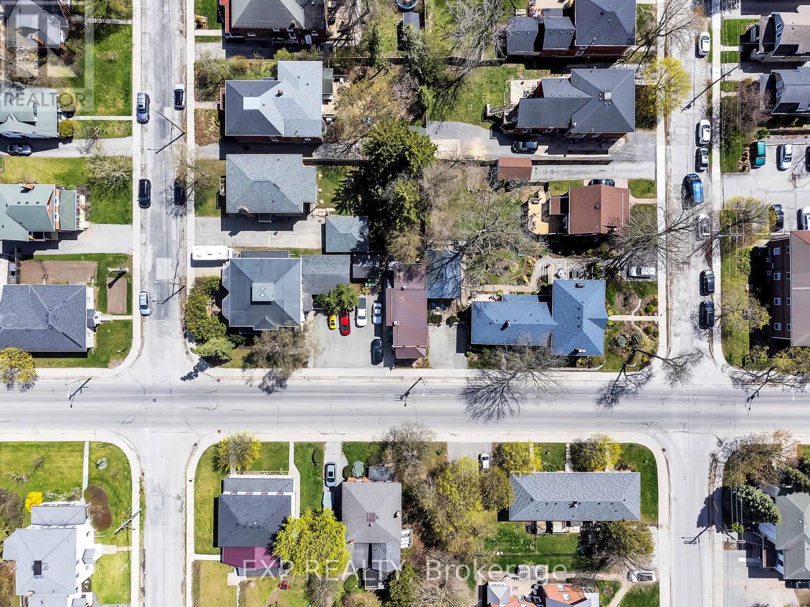 Photo 26 of 147 Victoria Avenue, Belleville ON