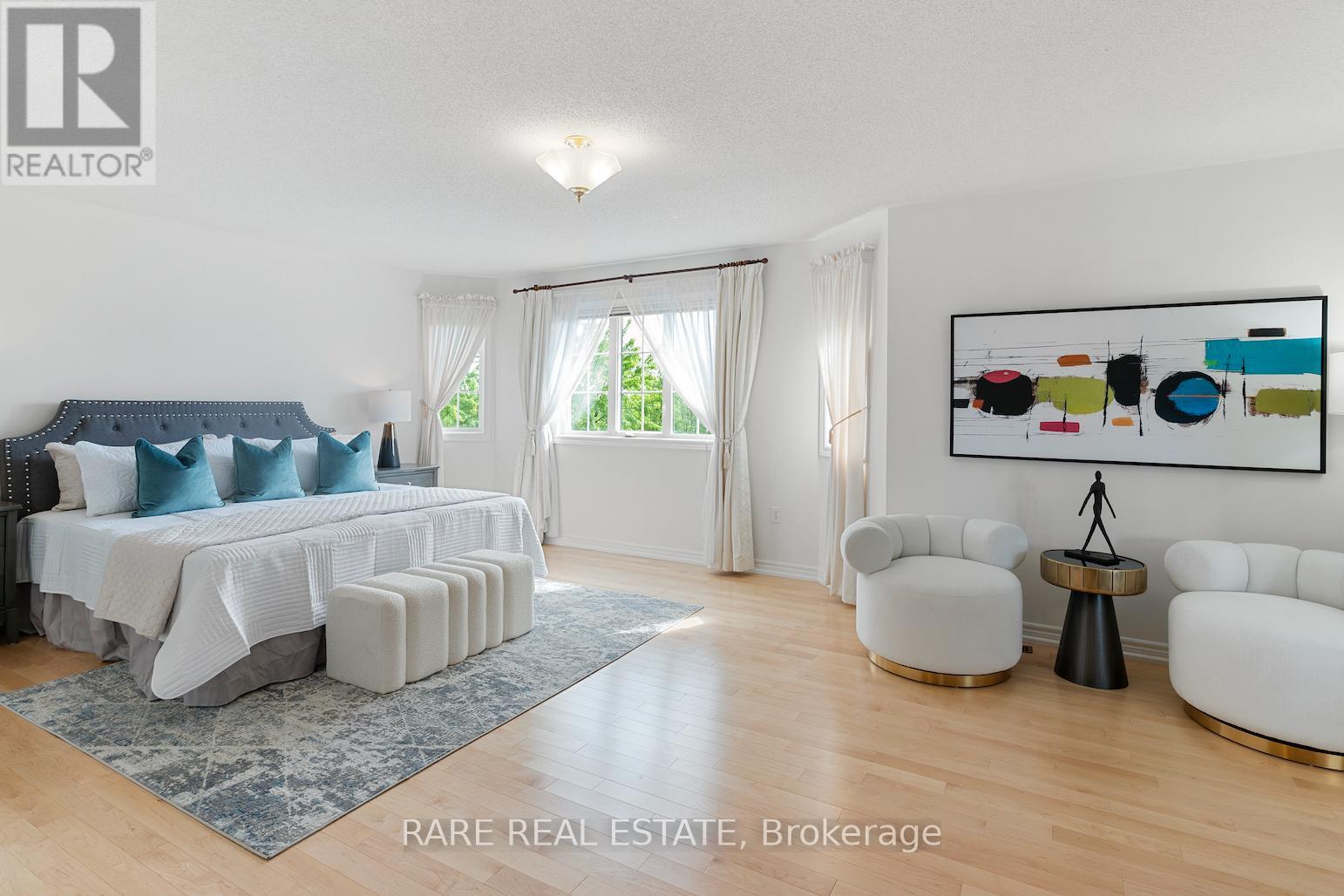 Photo 17 of 295 Stonebridge Drive, Markham ON