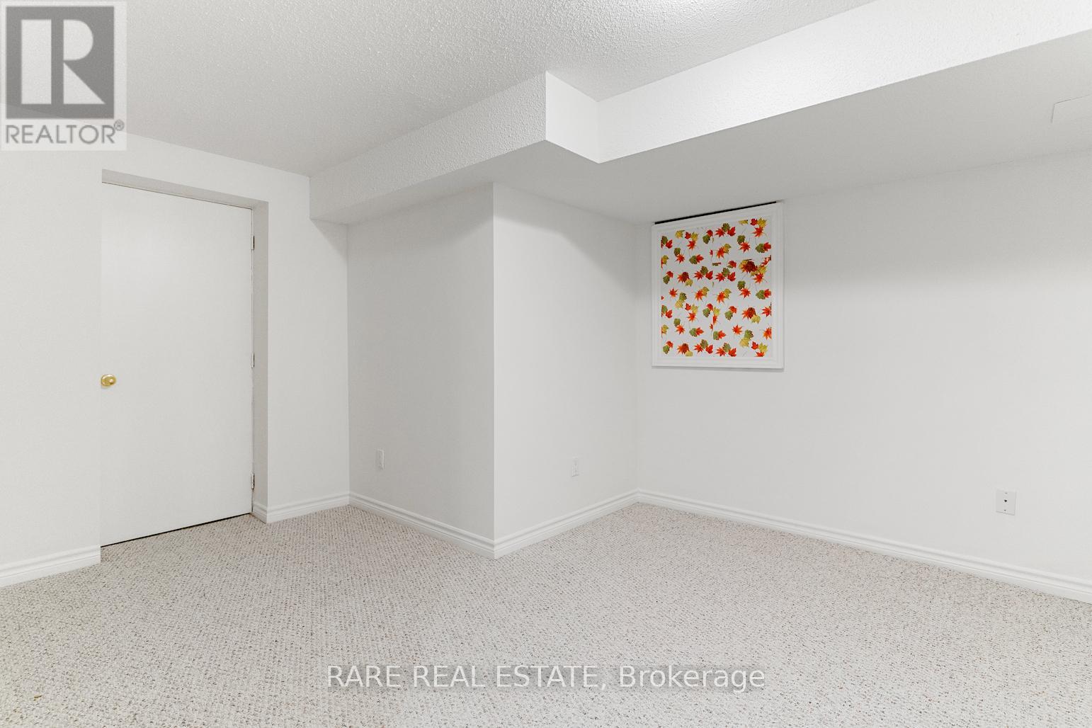 Photo 39 of 295 Stonebridge Drive, Markham ON
