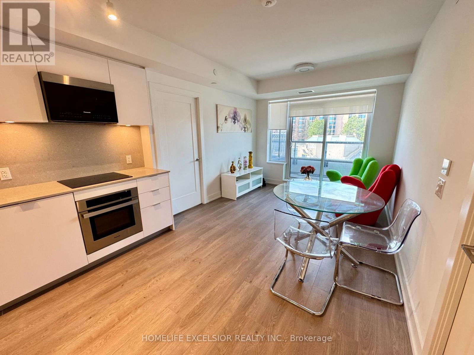 Photo 4 of 711 9 Clegg Road, Markham ON