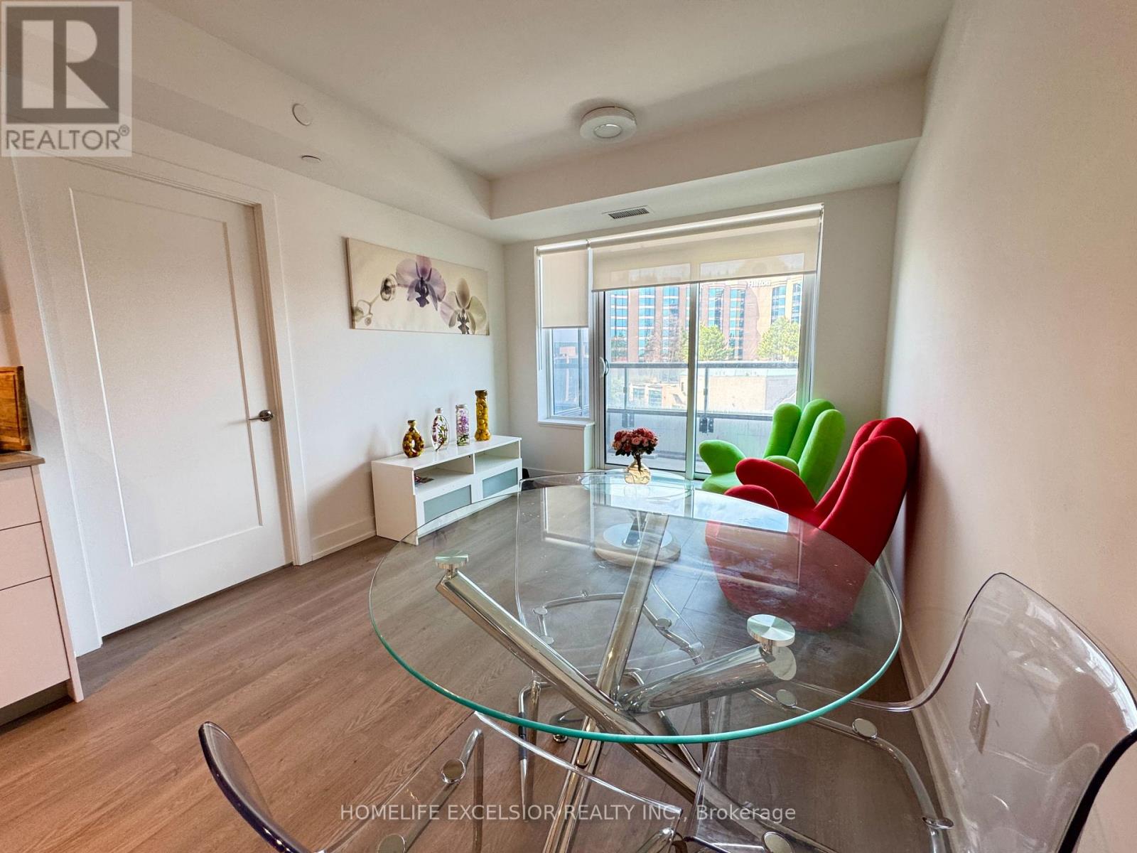 Photo 6 of 711 9 Clegg Road, Markham ON
