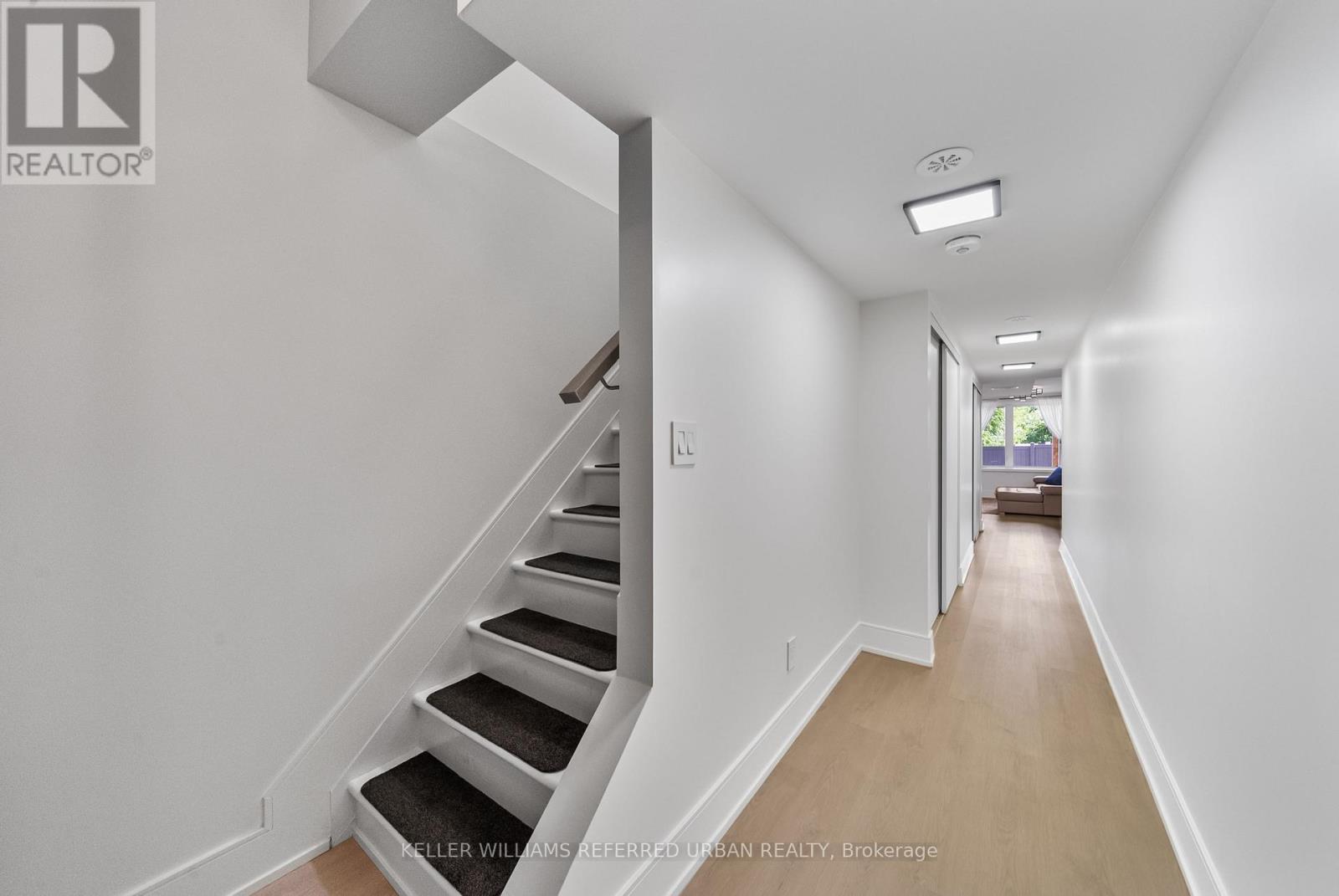 Photo 6 of 147 Lebovic Campus Drive, Vaughan ON