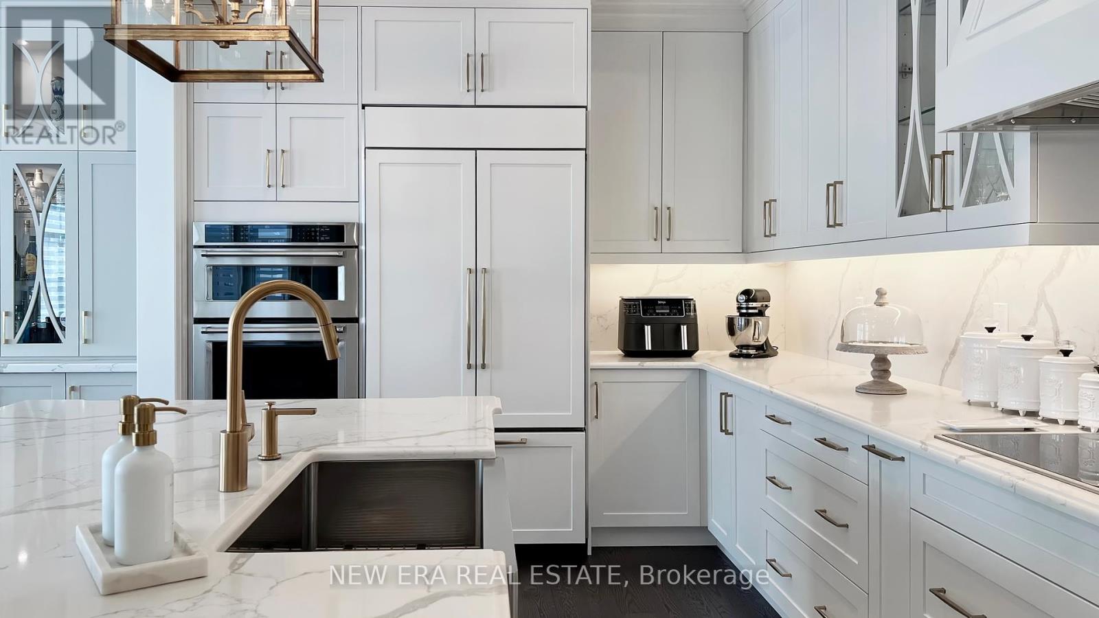 Photo 16 of 187 Purple Creek Road, Vaughan ON