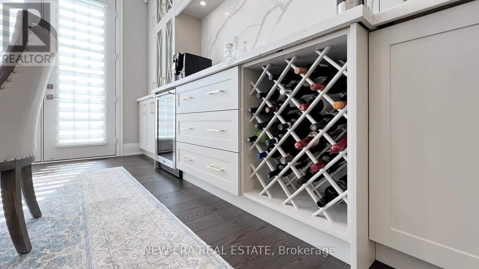 Photo 18 of 187 Purple Creek Road, Vaughan ON