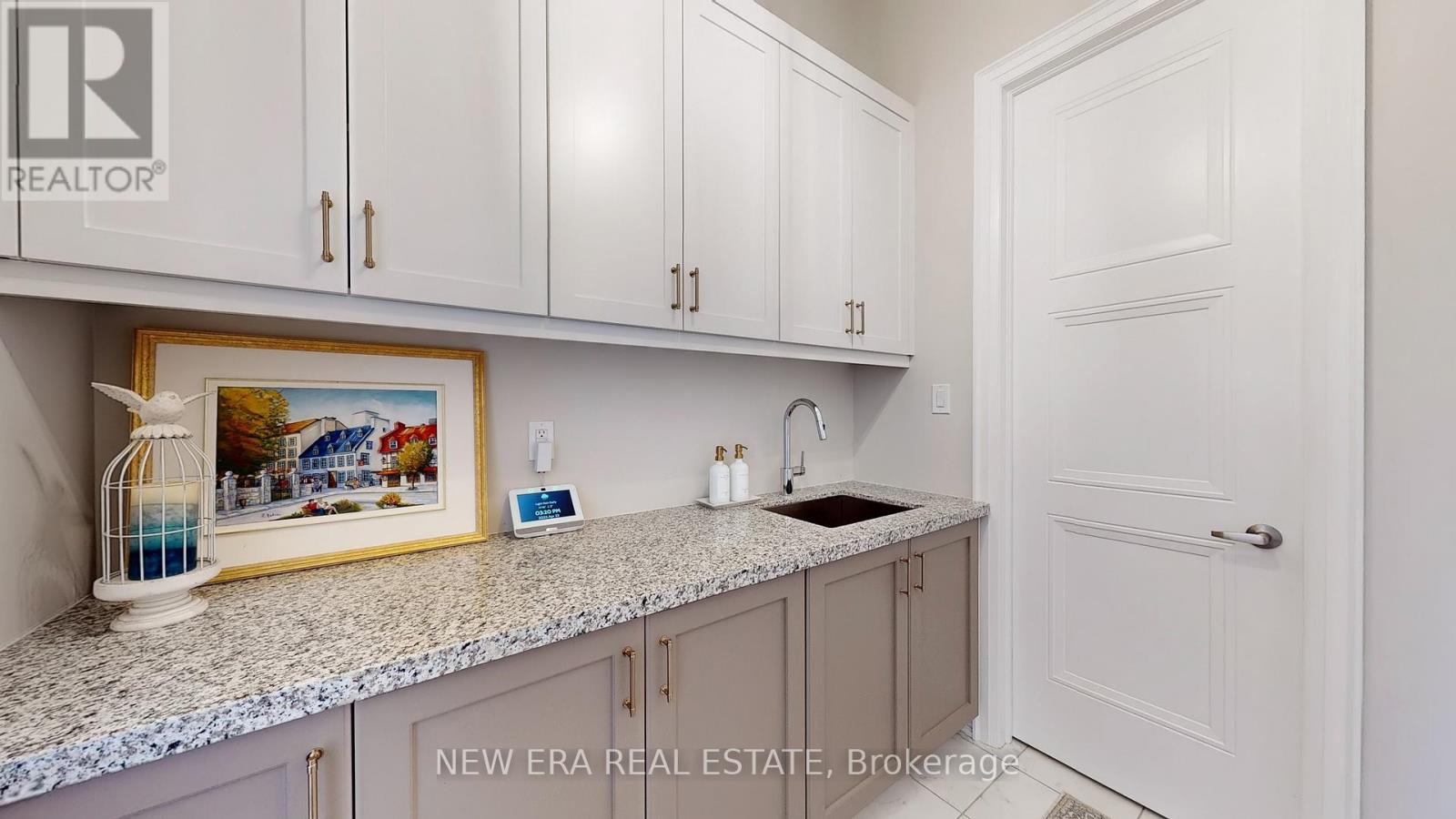 Photo 23 of 187 Purple Creek Road, Vaughan ON