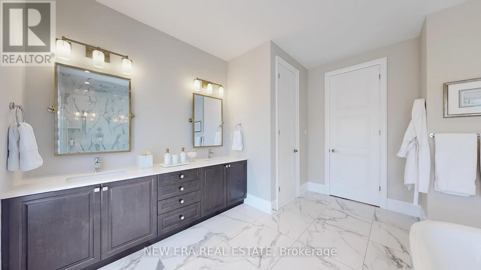 Photo 30 of 187 Purple Creek Road, Vaughan ON