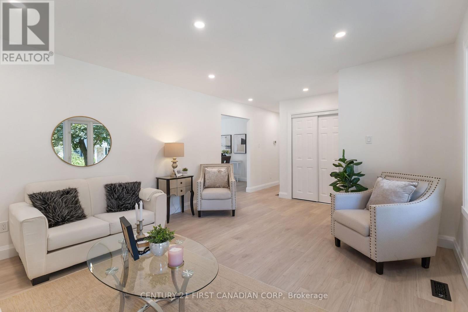 Photo 5 of 1645 Estevan Road, London North ON