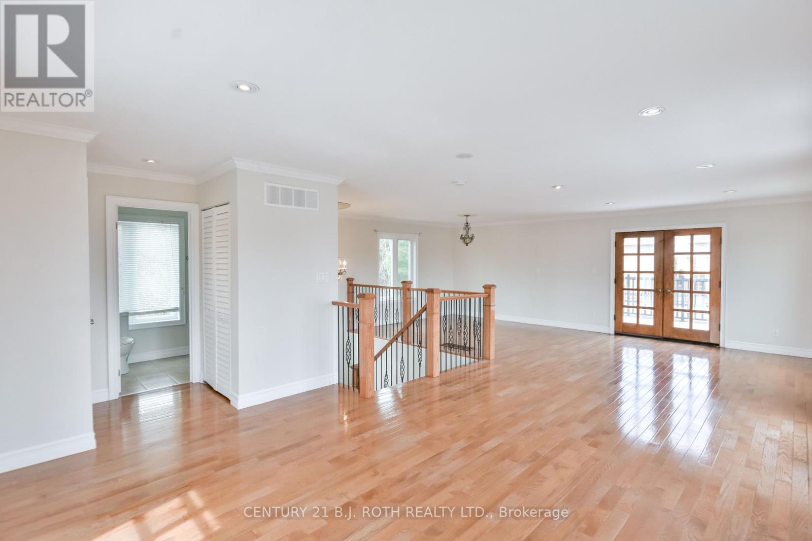 Photo 28 of 16 Gray Lane, Barrie ON