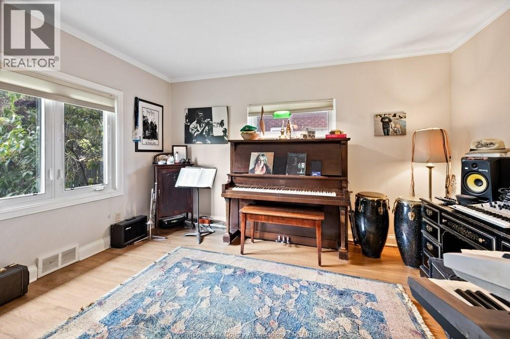 Photo 12 of 1729 Chilver Road, Windsor ON