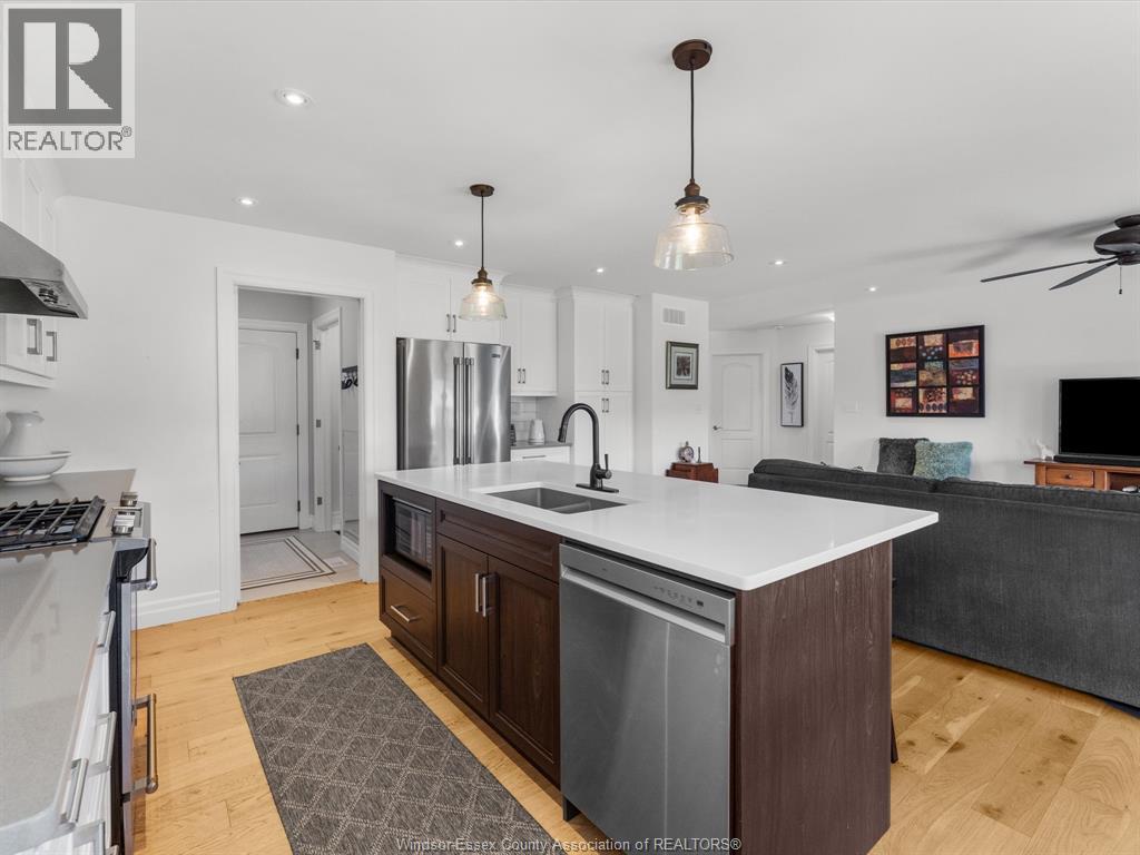 Photo 11 of 11 Joaney Lane, Cottam ON