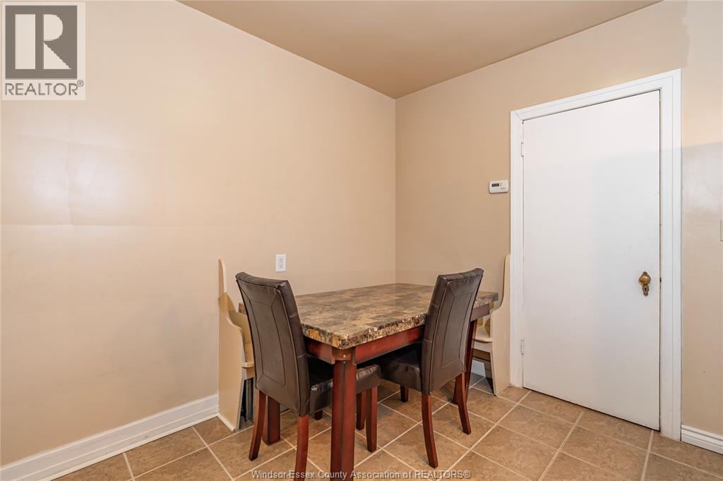 Photo 8 of 269 Josephine Avenue, Windsor ON
