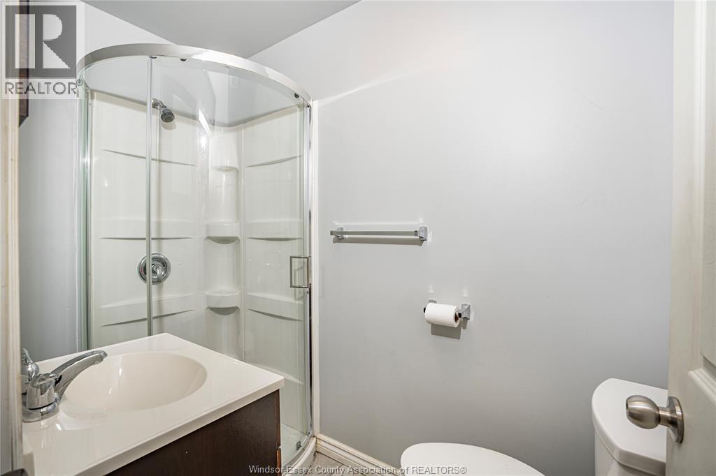 Photo 18 of 269 Josephine Avenue, Windsor ON