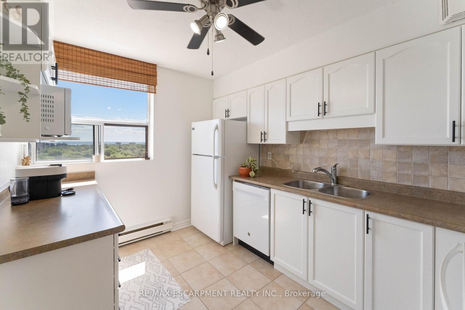 Photo 26 of 1103 700 Dynes Road, Burlington ON