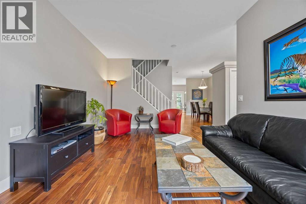 Photo 9 of 19 Sierra Morena Landing Sw, Calgary AB