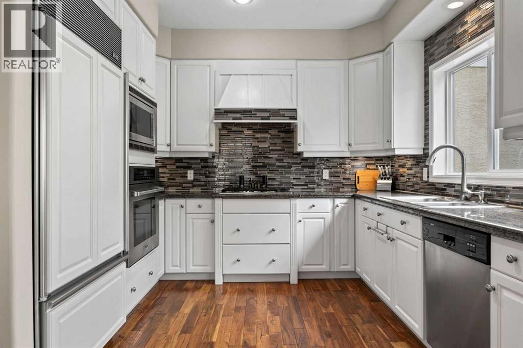 Photo 21 of 19 Sierra Morena Landing Sw, Calgary AB