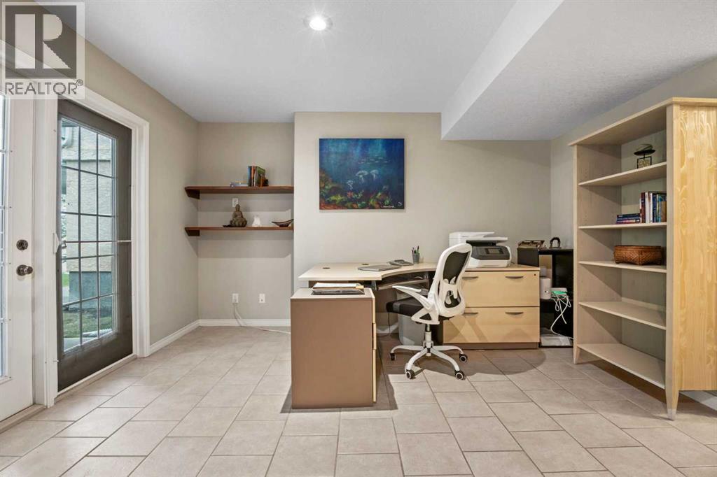 Photo 36 of 19 Sierra Morena Landing Sw, Calgary AB