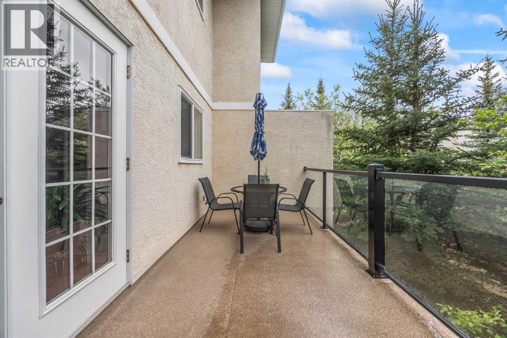 Photo 42 of 19 Sierra Morena Landing Sw, Calgary AB