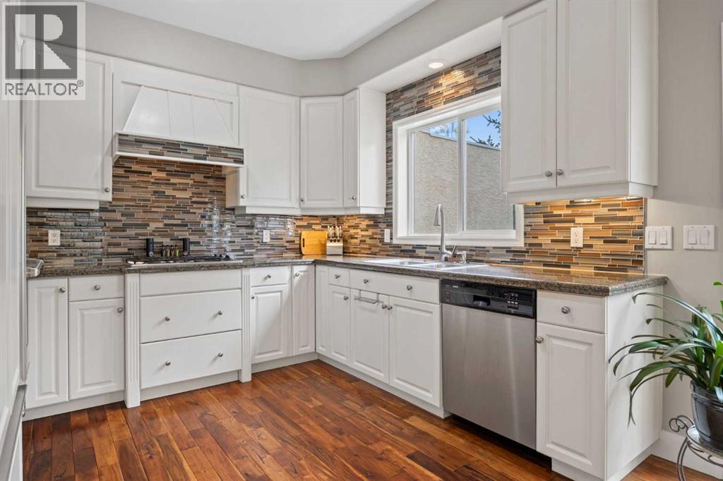 Photo 19 of 19 Sierra Morena Landing Sw, Calgary AB