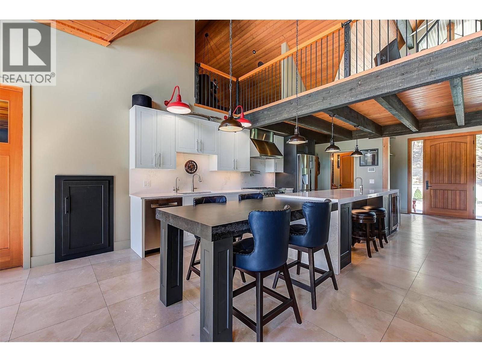  4495 Maxwell Road, Peachland