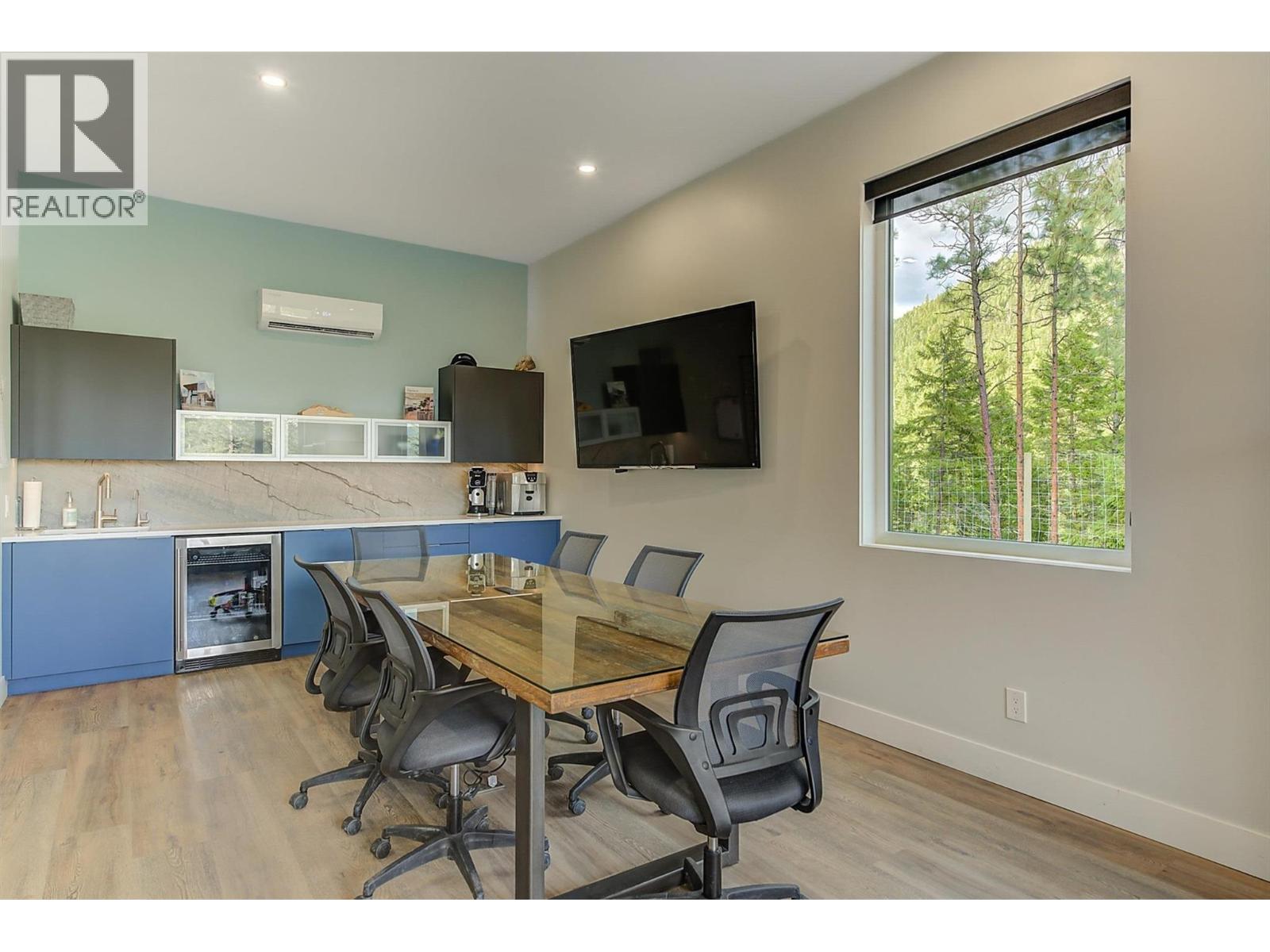  4495 Maxwell Road, Peachland