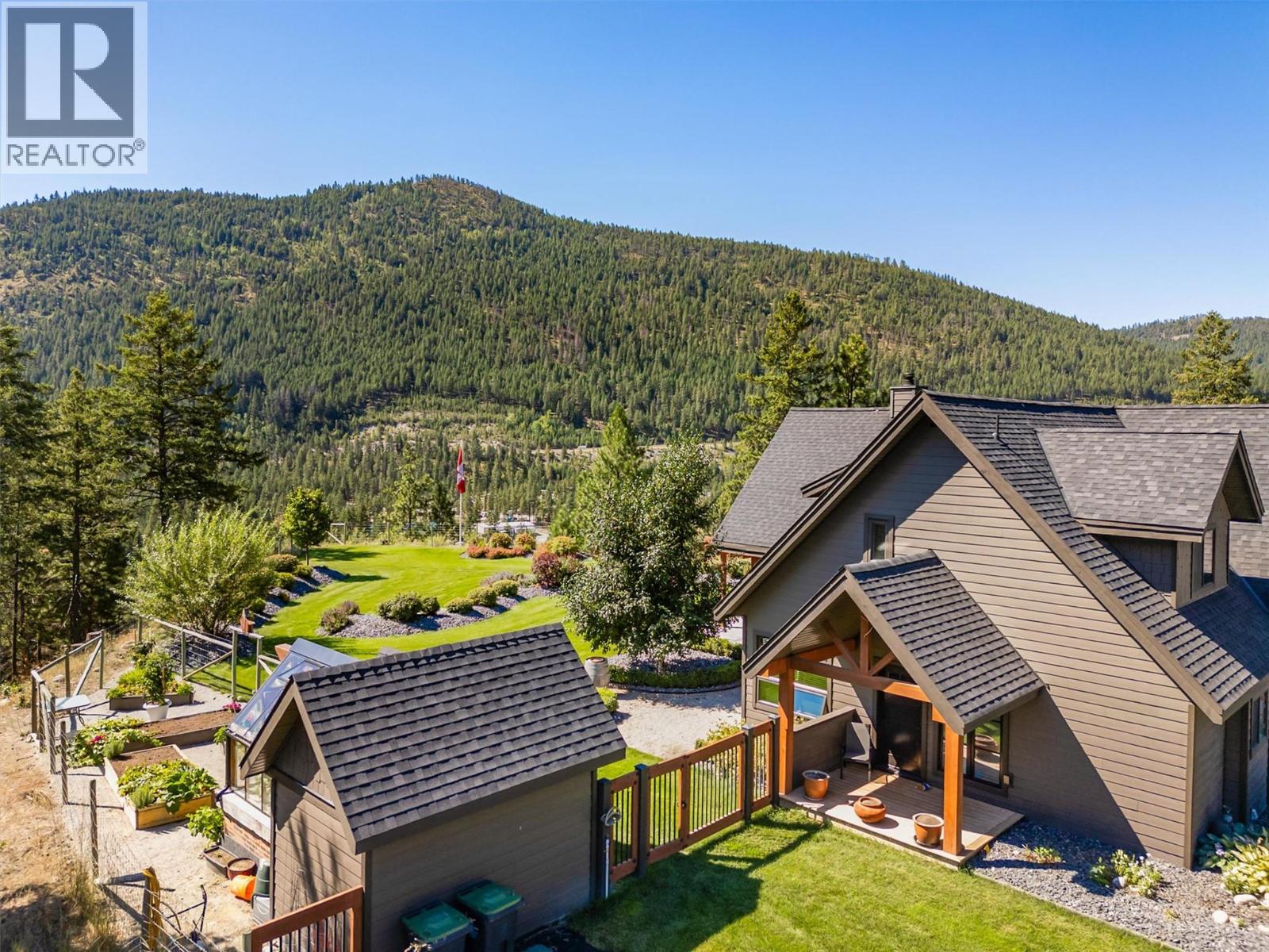  4495 Maxwell Road, Peachland