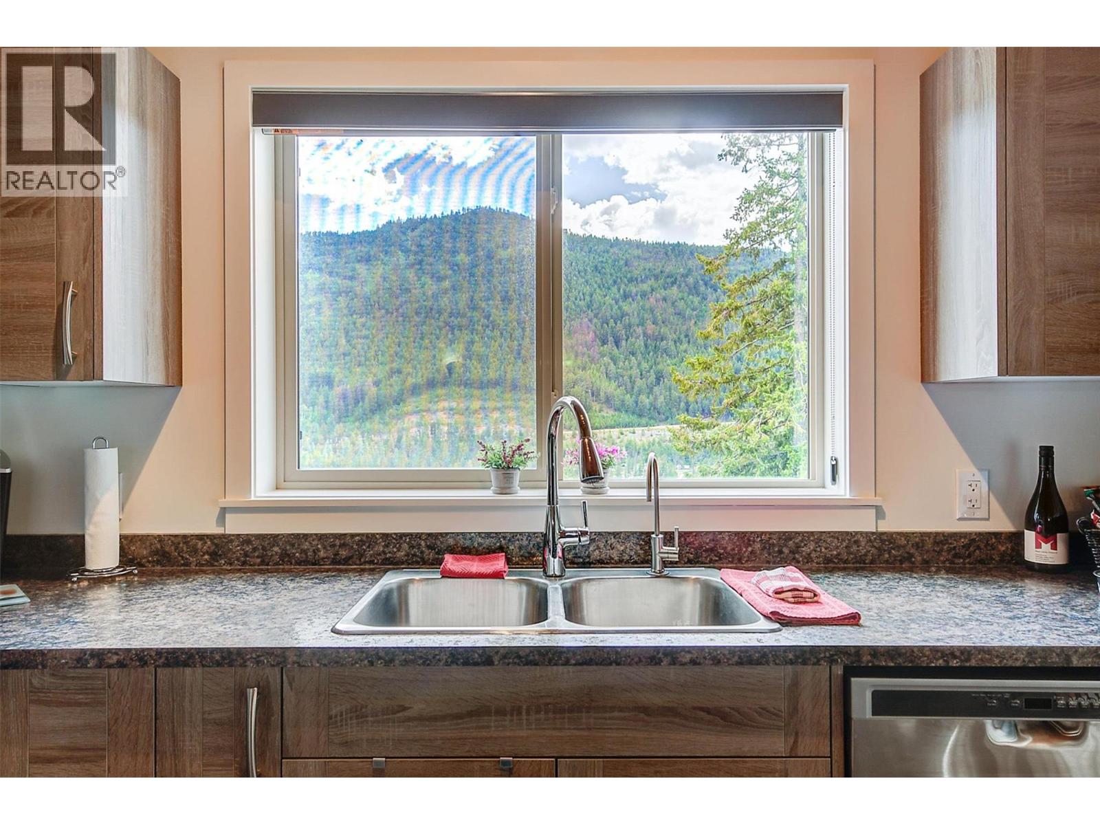  4495 Maxwell Road, Peachland