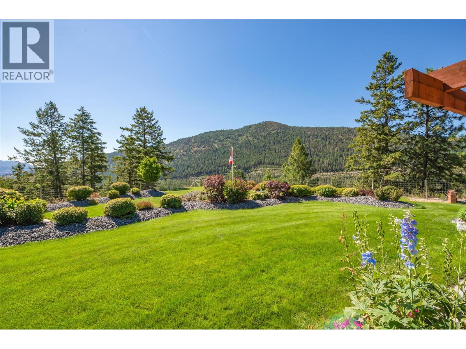  4495 Maxwell Road, Peachland