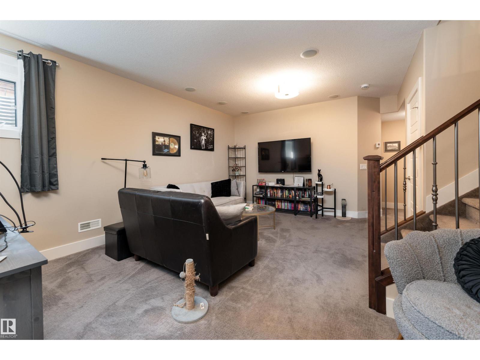 Photo 59 of 18 Elm St, Fort Saskatchewan AB