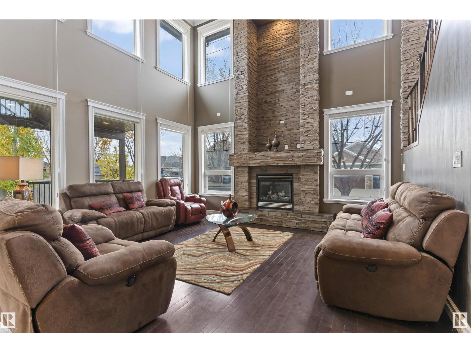 Photo 18 of 1254 Adamson Dr Sw, Edmonton AB