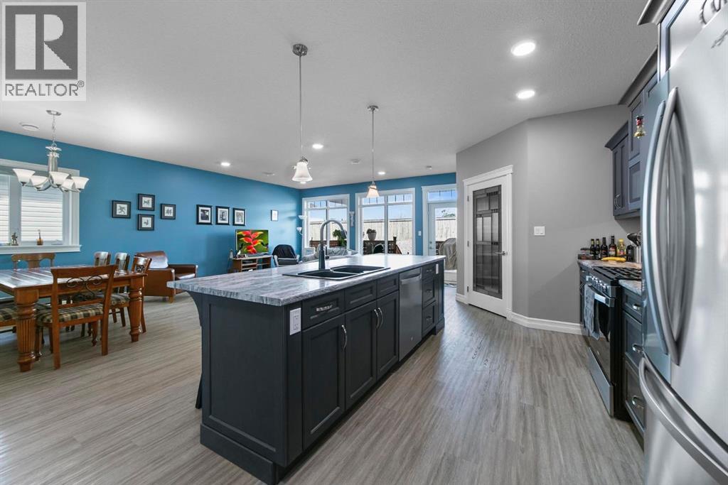 Photo 10 of 3929 49 Street, Camrose AB