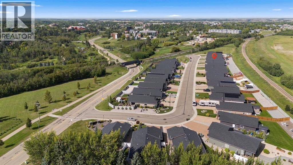 Photo 4 of 3929 49 Street, Camrose AB